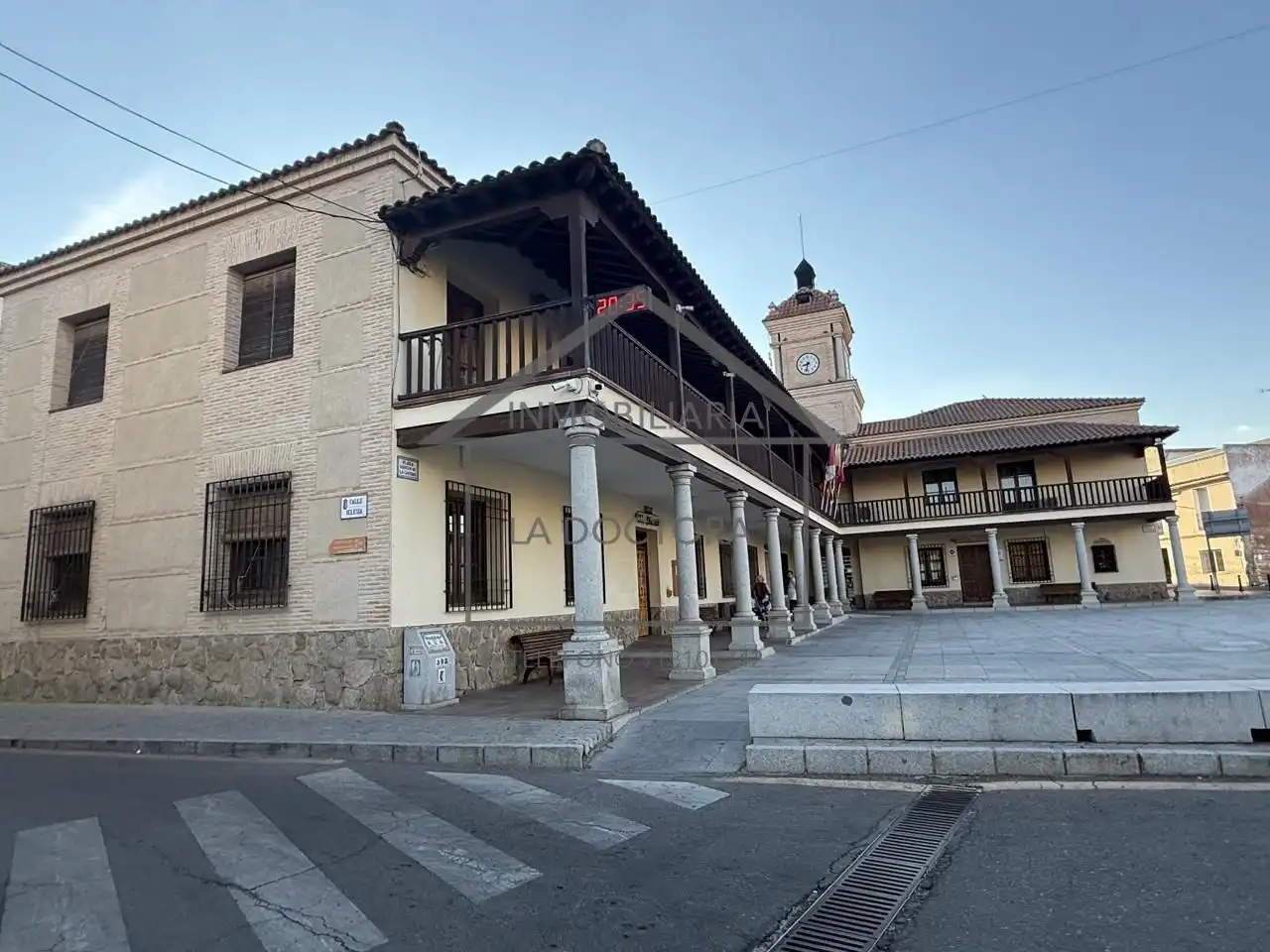 Casa adosada en venta en Camarena