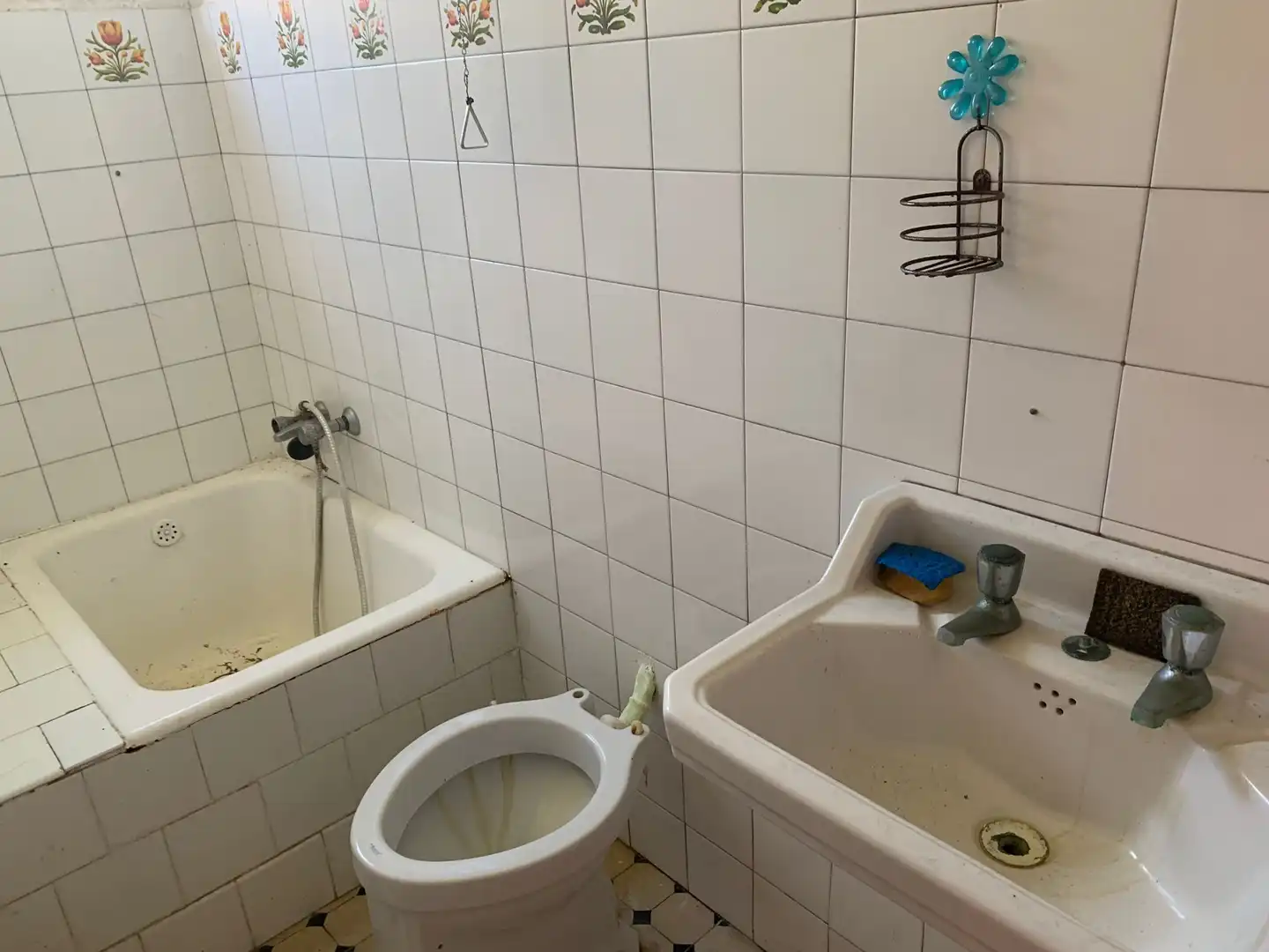 Bany de Casa o xalet en venda en Narón amb Jardí privat