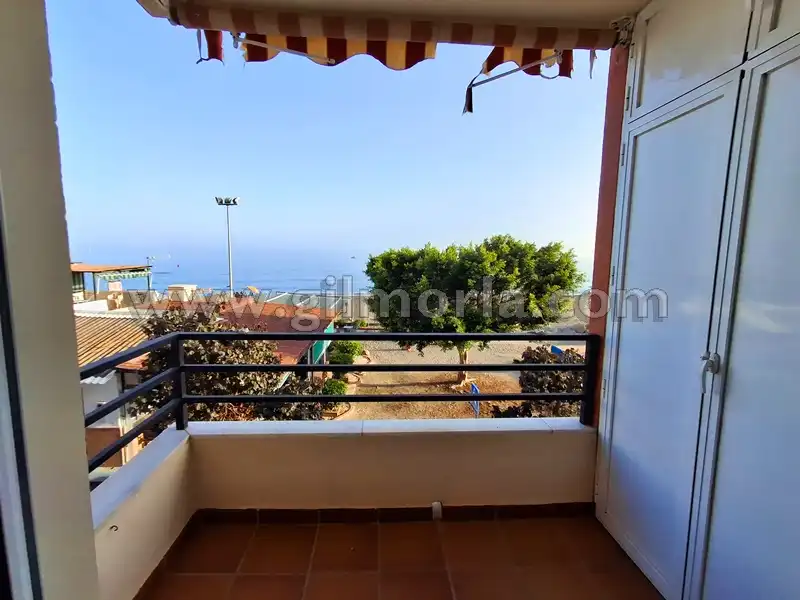 Vista exterior de Piso de alquiler en Vélez-Málaga con Terraza y Amueblado