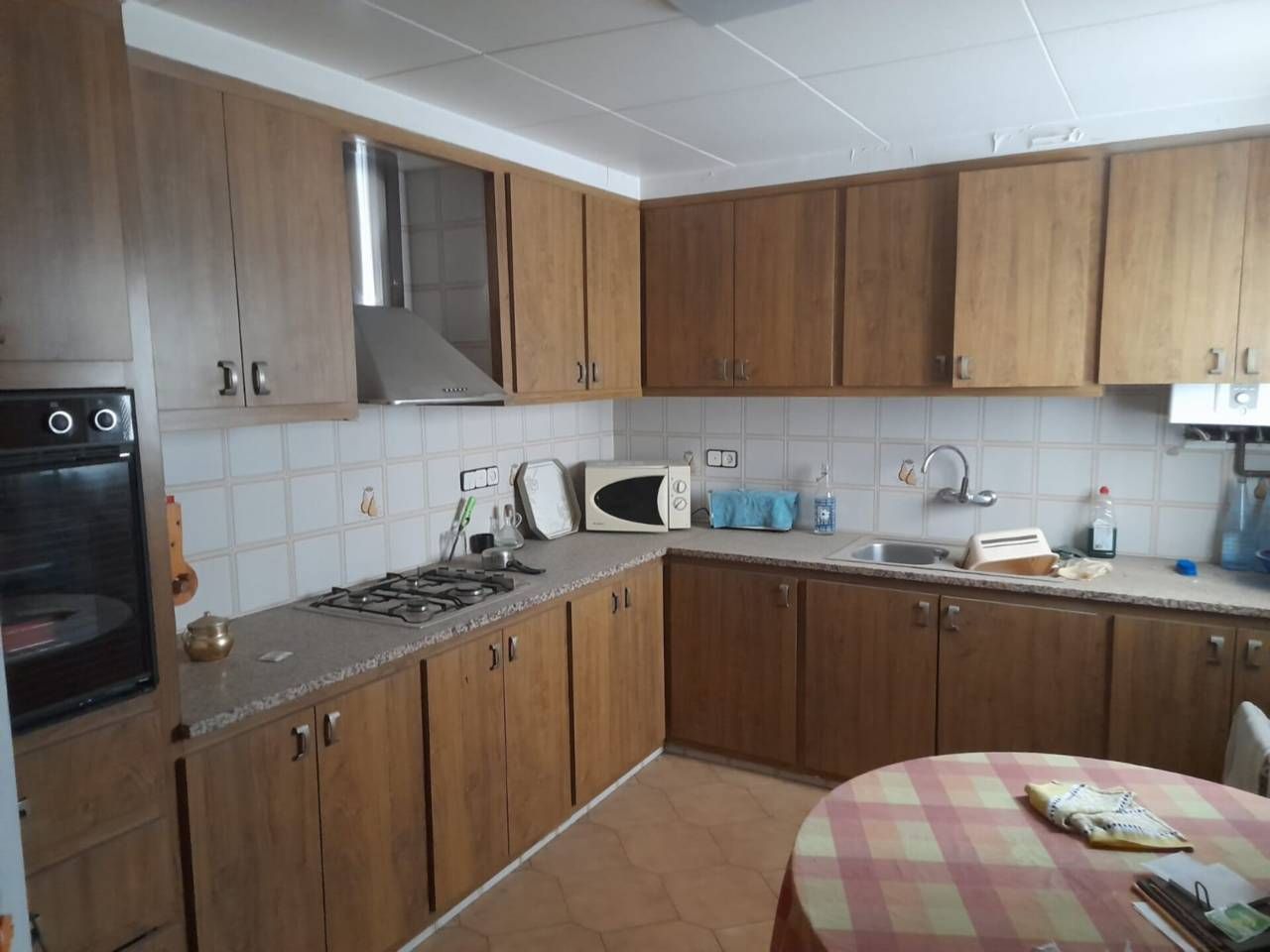 Pis en venda a Oliva, Creu de la Mà