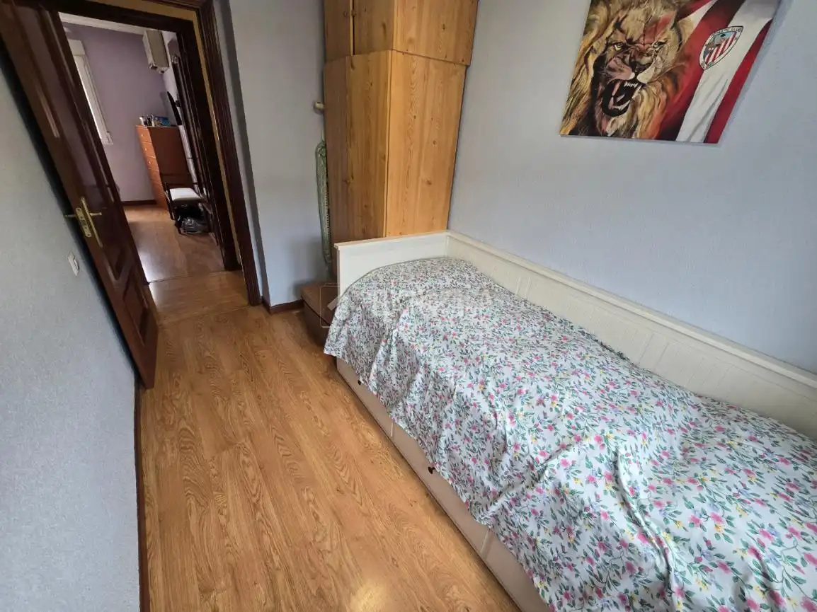 Habitación de Piso en venta en Alcorcón con Aire acondicionado, Terraza y Amueblado