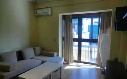 Bedroom of Flat for sale in  Sevilla Capital  with Air Conditioner