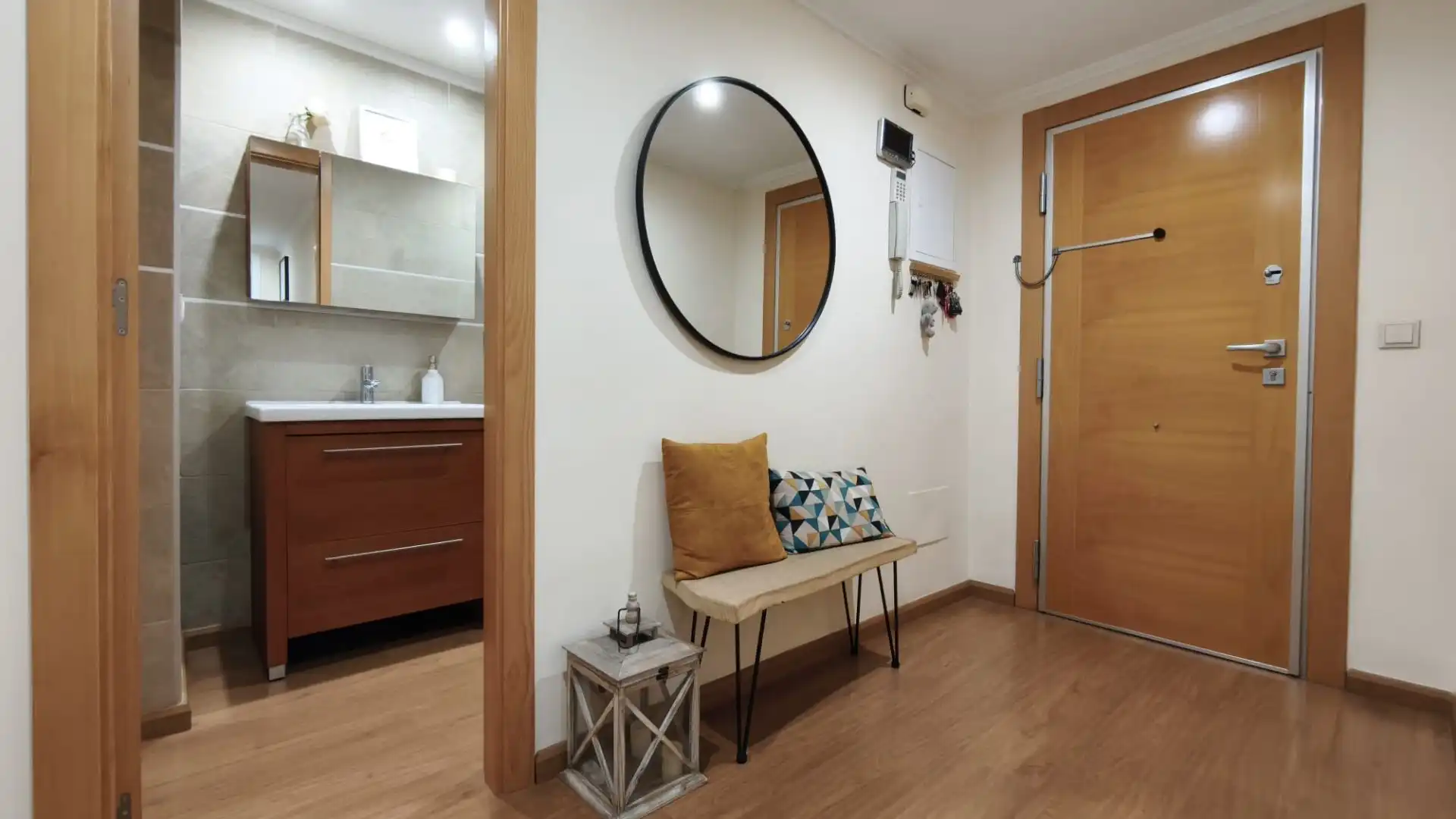 Apartamento en venta en Pueblo - Urbanizaciones