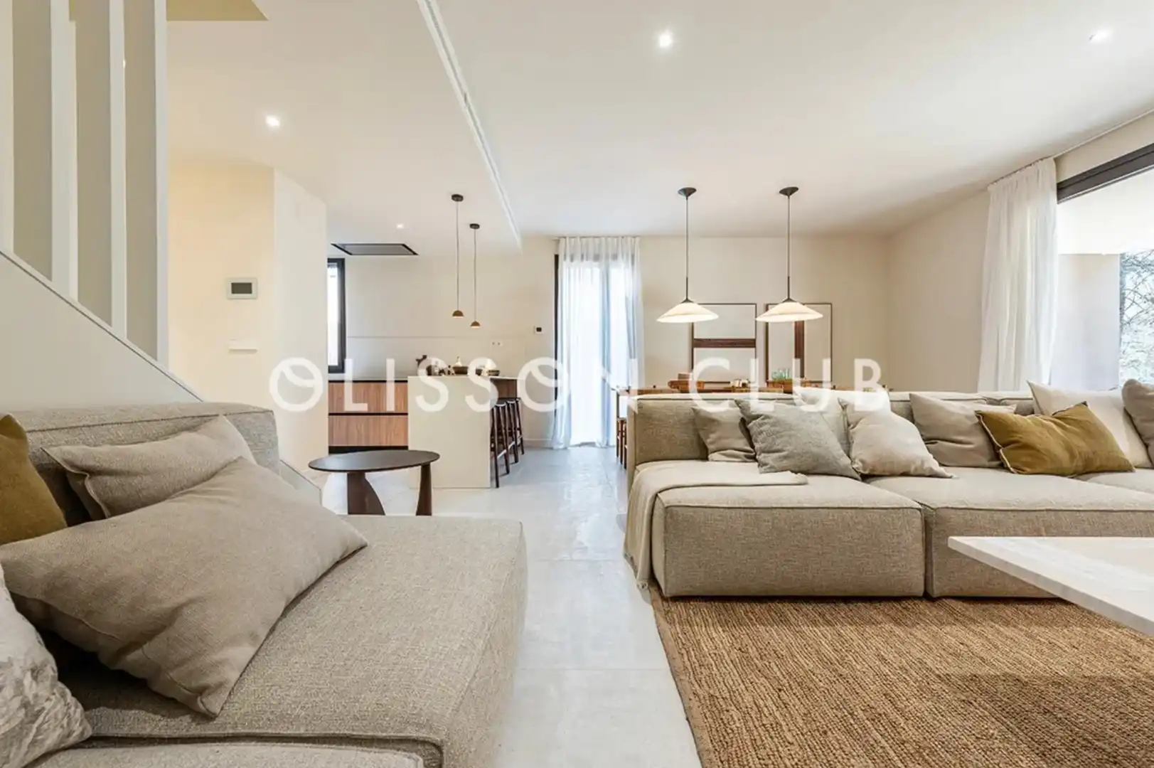 Houses for sale in Avinguda del Pla de Maset, Pla de Maset - Cap de Salou