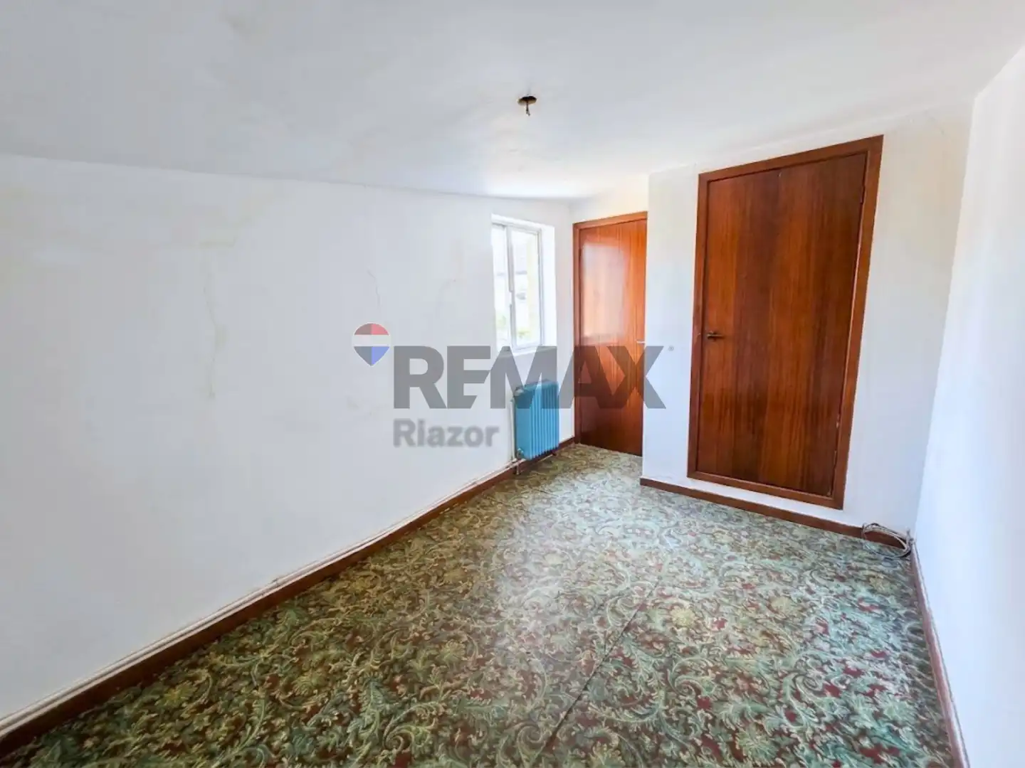 Flat for sale in Santiago de Compostela   with Heating and Storage room