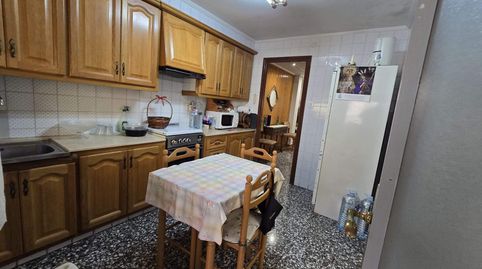 Foto 4 de Piso en venta en Calle Maximilia Thous, Plaza Crevillente - Antiguos Juzgados - El Asilo, Elche / Elx