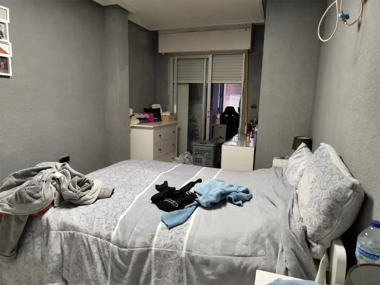 Bedroom of Flat for sale in Elda  with Air Conditioner and Balcony