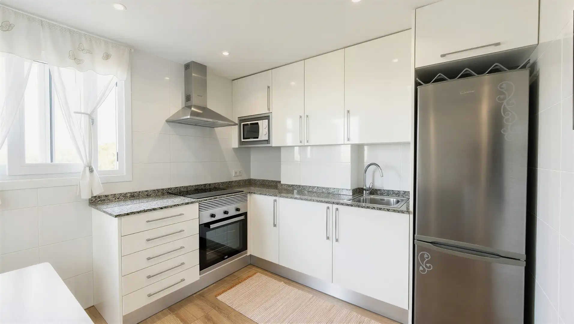 Cocina de Apartamento de alquiler en  Palma de Mallorca con Trastero y Balcón