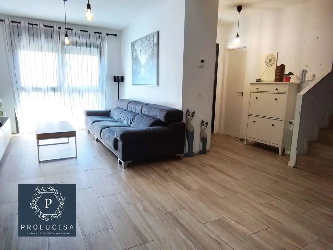 Sala d'estar de Casa adosada en venda en Moraleja de Enmedio amb Aire condicionat, Calefacció i Terrassa