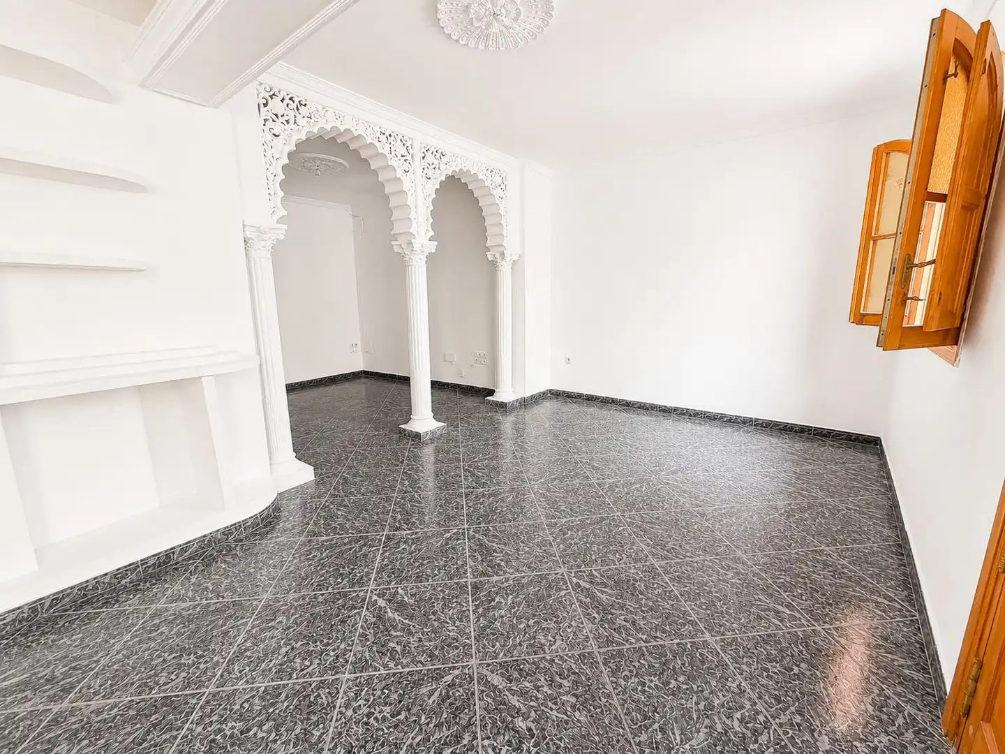 Einfamilien-Reihenhaus zum Verkauf in Vélez-Málaga mit Terrasse