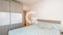 Bedroom of Flat for sale in  Barcelona Capital  with Air Conditioner, Furnished and Oven