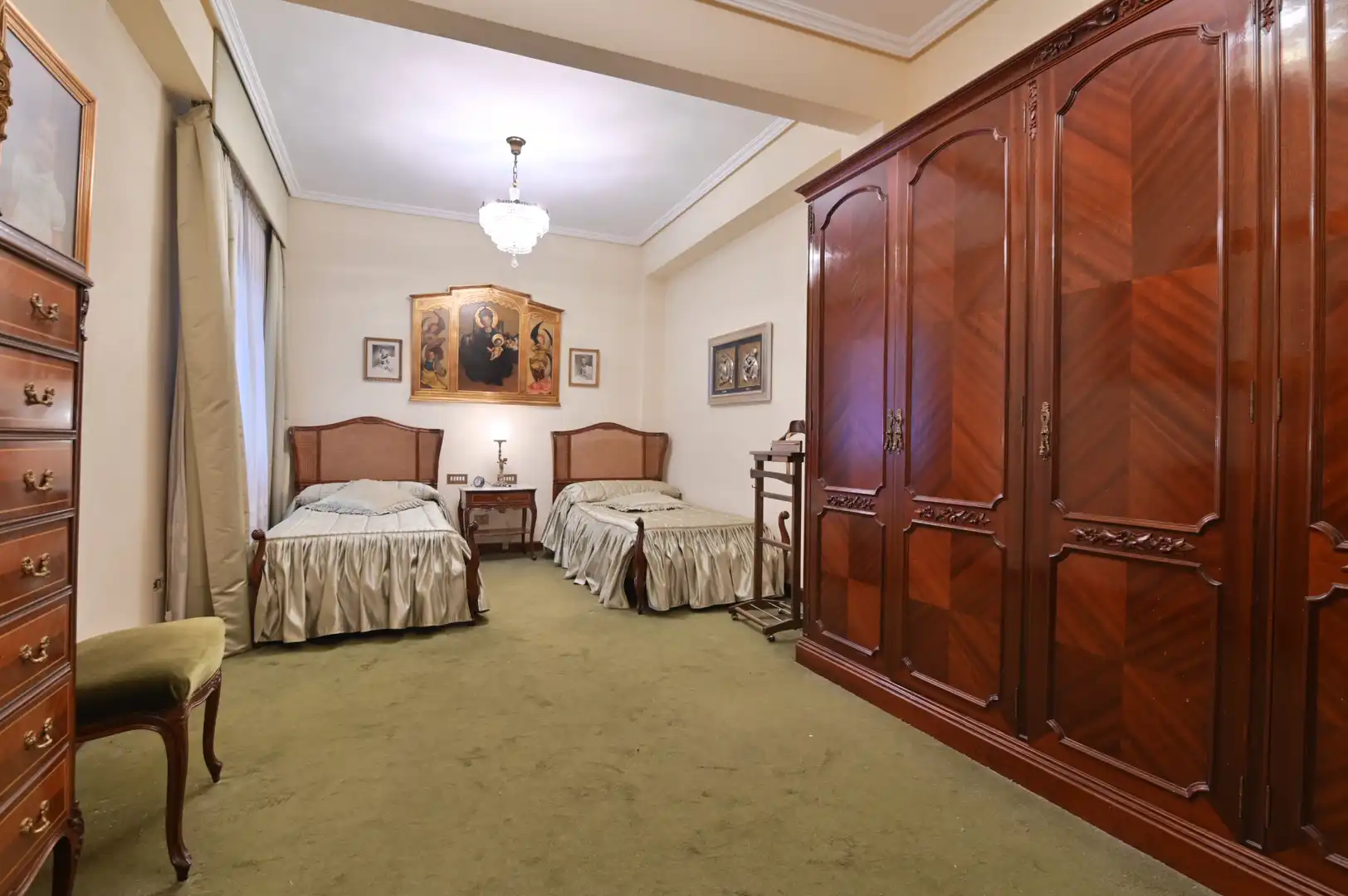 Habitación de Piso en venta en Bilbao  con Calefacción y Balcón