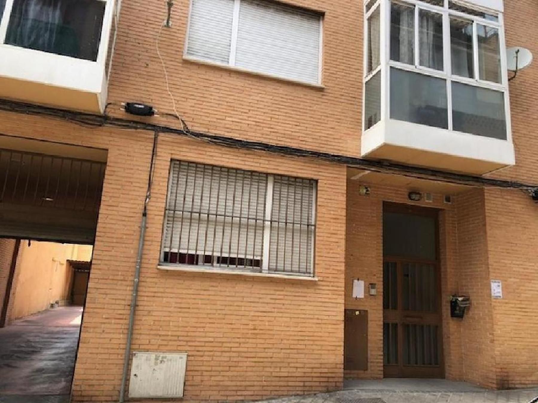 Vista exterior de Pis en venda en Leganés amb Terrassa i Traster