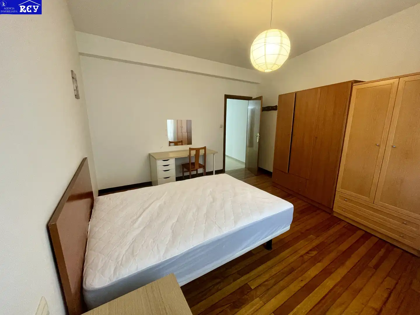 Flat to rent in Avenida de Rosalía de Castro, imagen 3