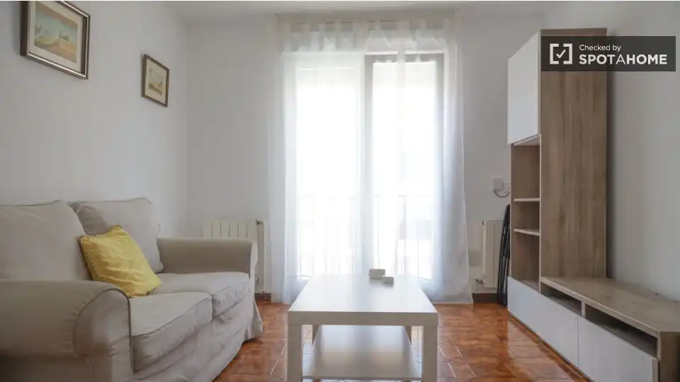 Appartamento con terrazza in affitto a Usera, imagen 4