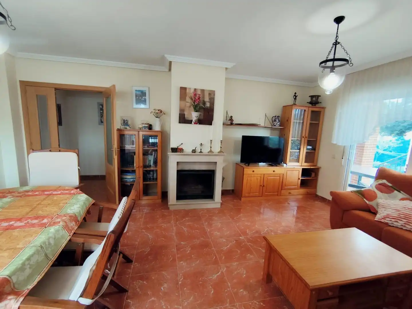 Sala de estar de Casa o chalet en venta en Chiloeches con Calefacción