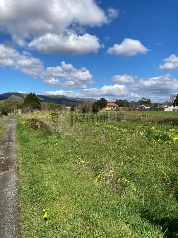 Residencial en venda en A Pobra do Caramiñal