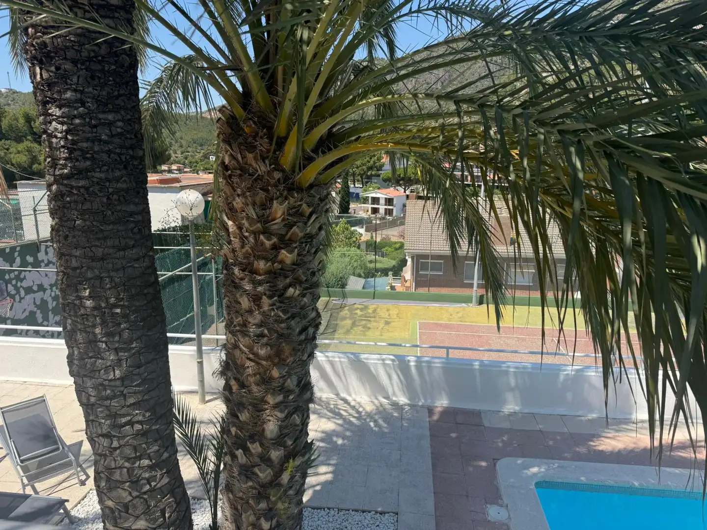 Adosado con terraza en venta en El Poal, imagen 2