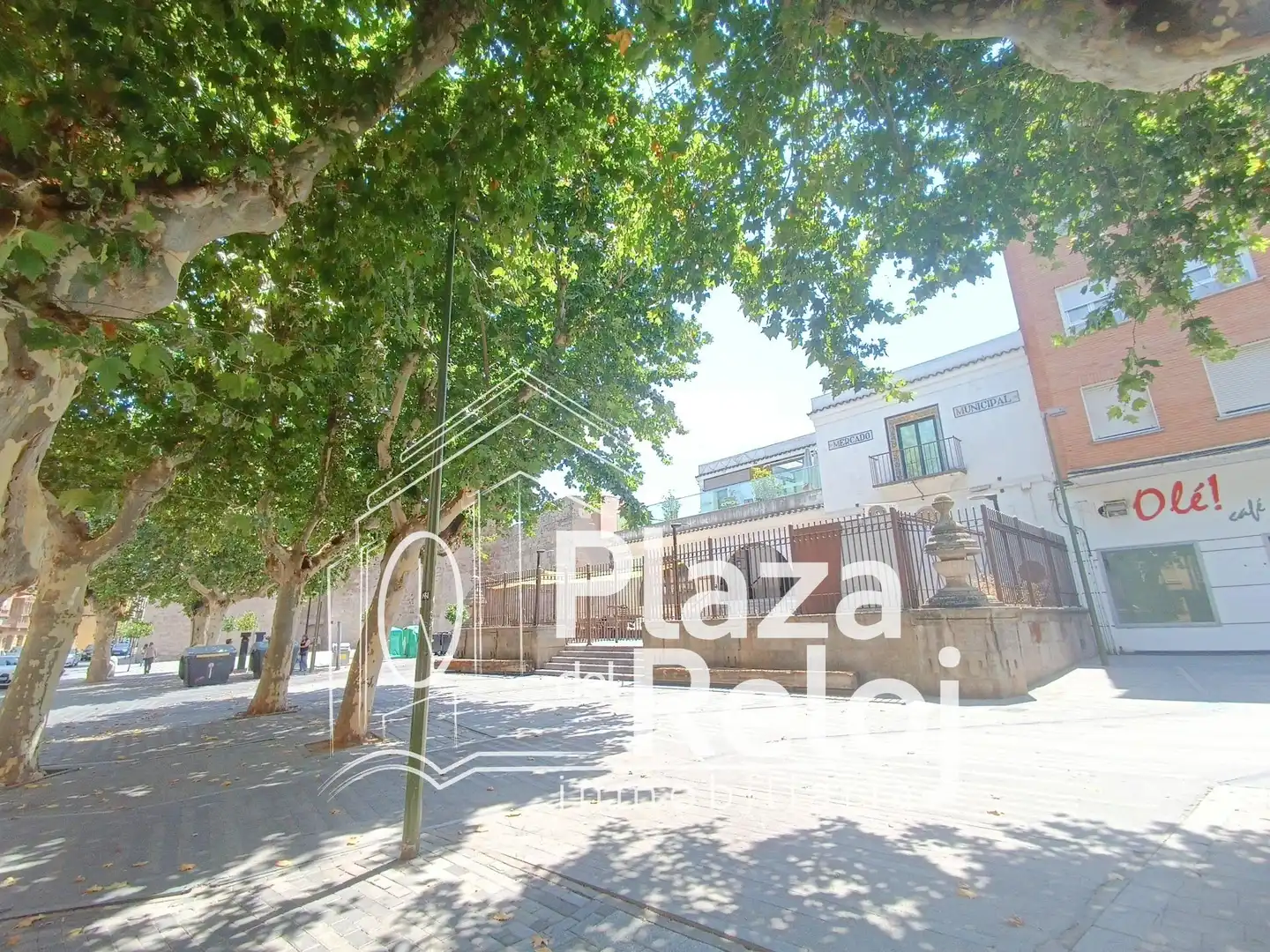 Vista exterior de Piso en venta en Talavera de la Reina con Aire acondicionado, Terraza y Amueblado