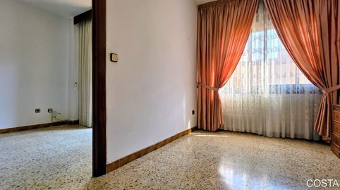 Foto 5 de Piso en venta en Les Planes, L'Hospitalet de Llobregat