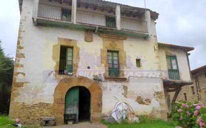 Vista exterior de Finca rústica en venda en Castro-Urdiales