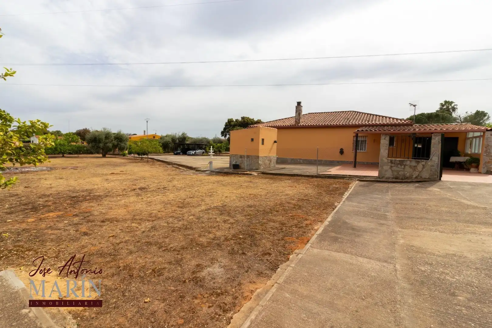 Casa o chalet en venta en Badajoz con Aire acondicionado, Jardín privado y Piscina