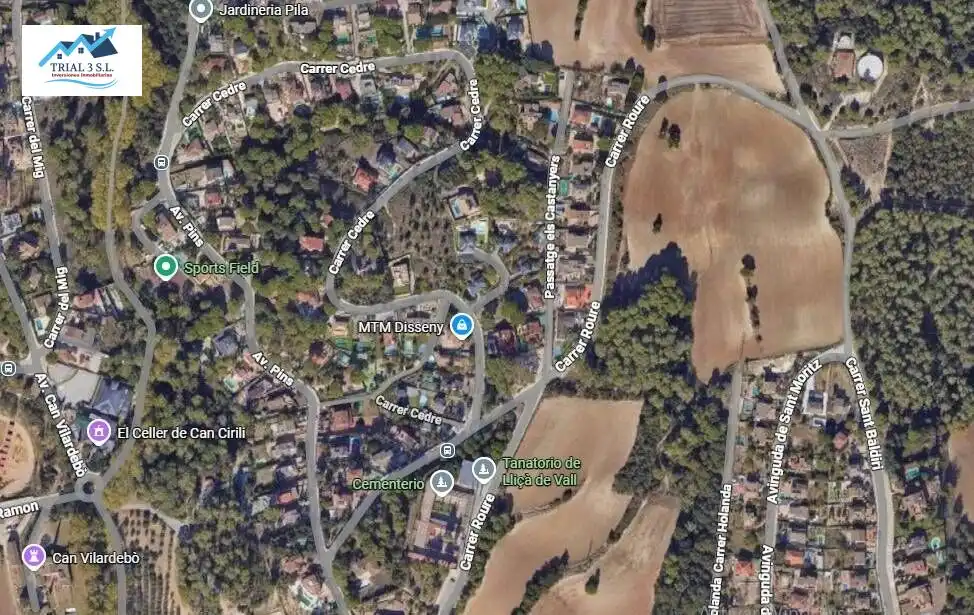 Casa con piscina en venta en Carrer del Cedre, imagen 2