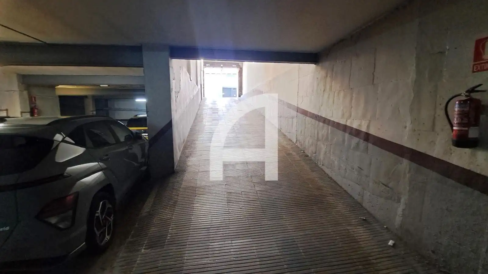 Parkplatz von Garage zum Verkauf in Terrassa