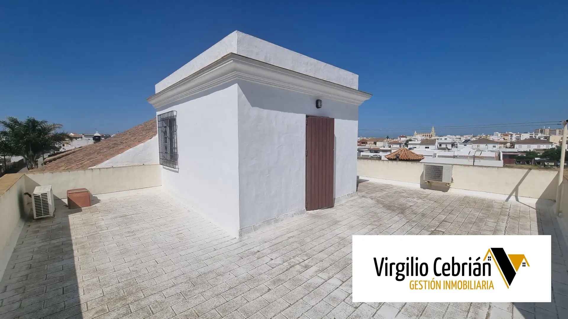 Vista exterior de Casa o chalet en venta en Chipiona