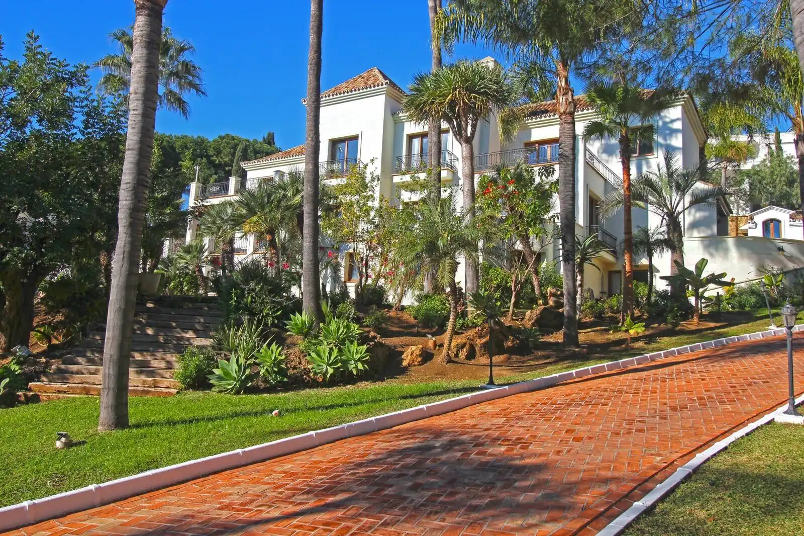 Casa amb terrassa en venda a El Paraíso, imagen 7