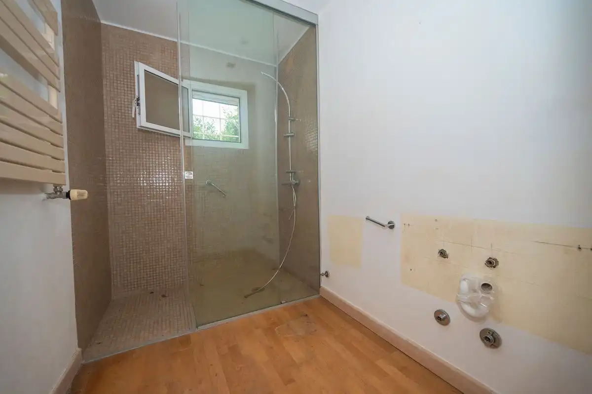 Bany de Casa o xalet en venda en Sant Josep de sa Talaia amb Calefacció, Jardí privat i Terrassa