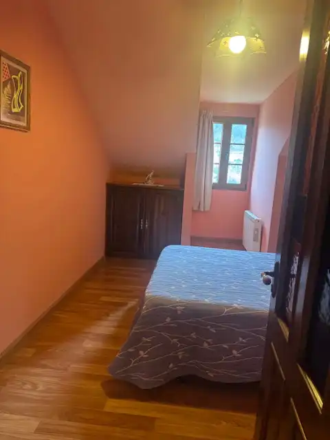Schlafzimmer von Maisonette zum Verkauf in Taramundi mit Heizung, Parkett und Abstellraum