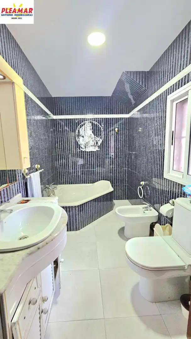 Bathroom of Ground floor for sale in Centro