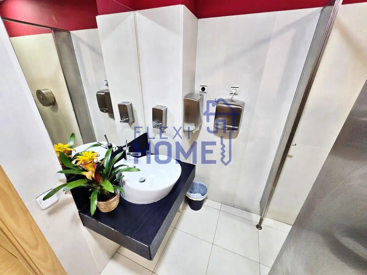 Baño de Oficina de alquiler en Rivas-Vaciamadrid con Aire acondicionado y Calefacción