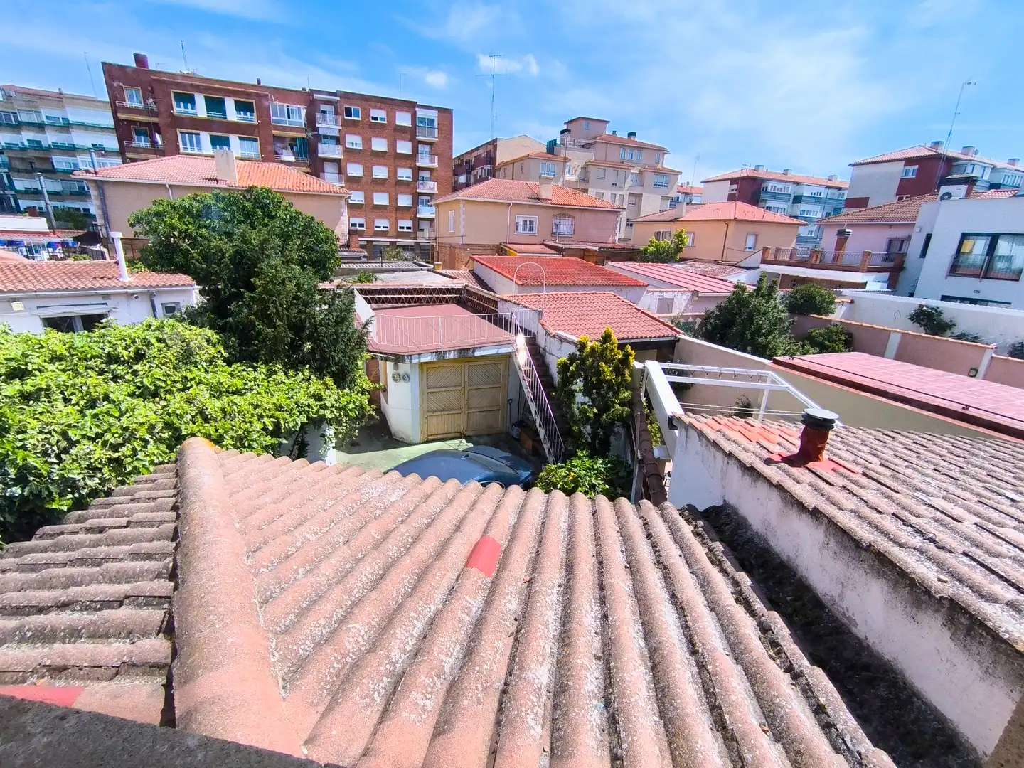 Vista exterior de Casa o xalet en venda en Palencia amb Calefacció, Jardí privat i Parquet
