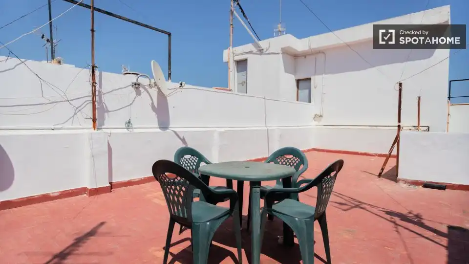 Zimmer in El Cabanyal - El Canyamelar