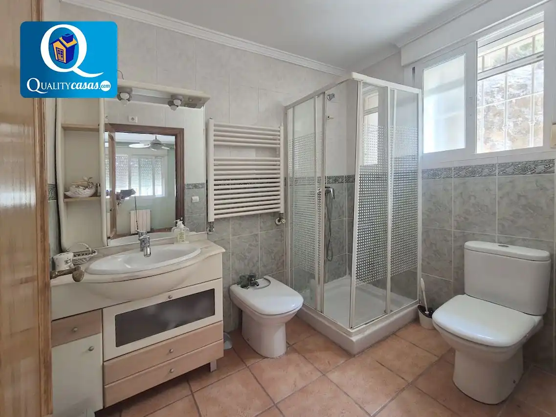 Bathroom of Houses for sale in Alicante / Alacant  with Terrace