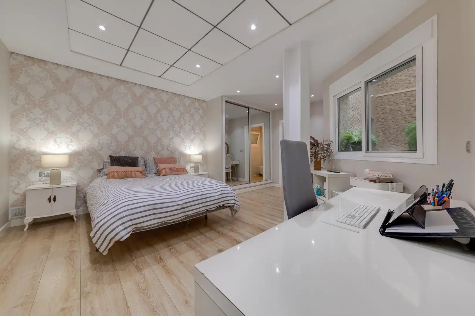 Apartament amb jardí en venda a Calle CABALLERO RODAS, imagen 53