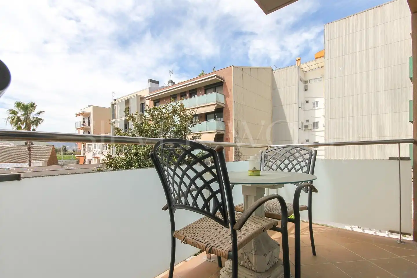 Terraza de Dúplex en venta en Molins de Rei con Calefacción, Terraza y Balcón