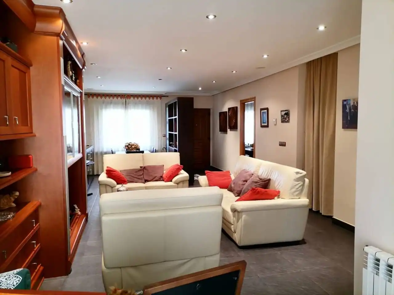 Living room of Detached homes for sale in Ciudad Rodrigo  with Parquet flooring, Terrace and Furnished