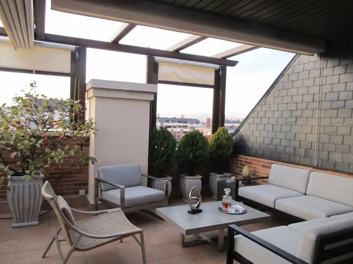 Terrassa de Dúplex en venda en Zona Monte El Pilar