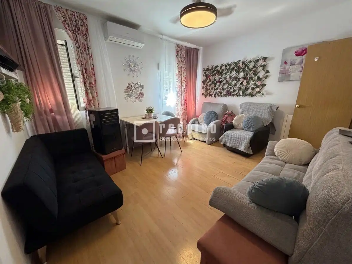 Sala de estar de Piso en venta en Madrid con Calefacción y Terraza