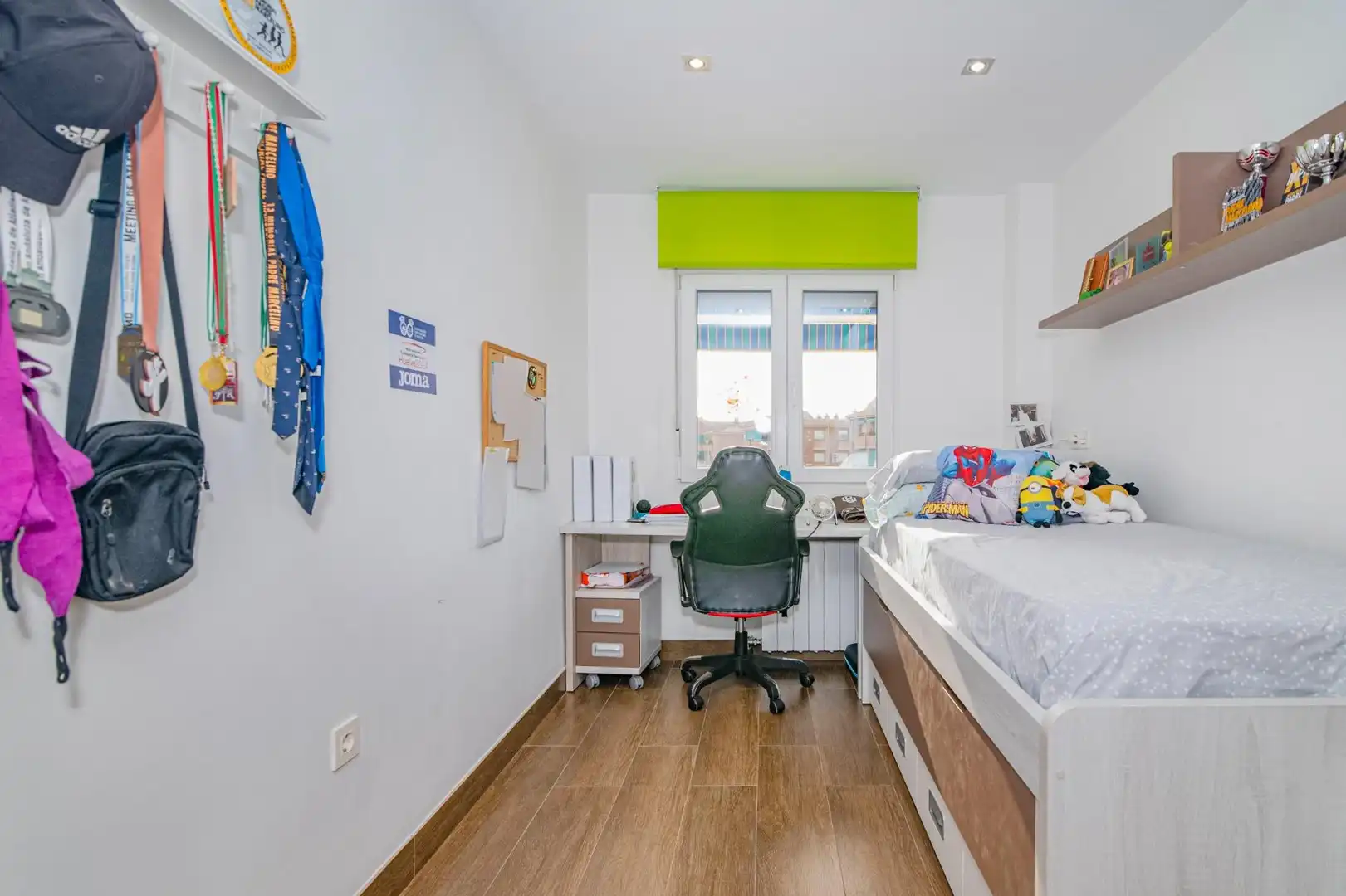 Habitación de Piso en venta en Granada con Aire acondicionado, Terraza y Amueblado