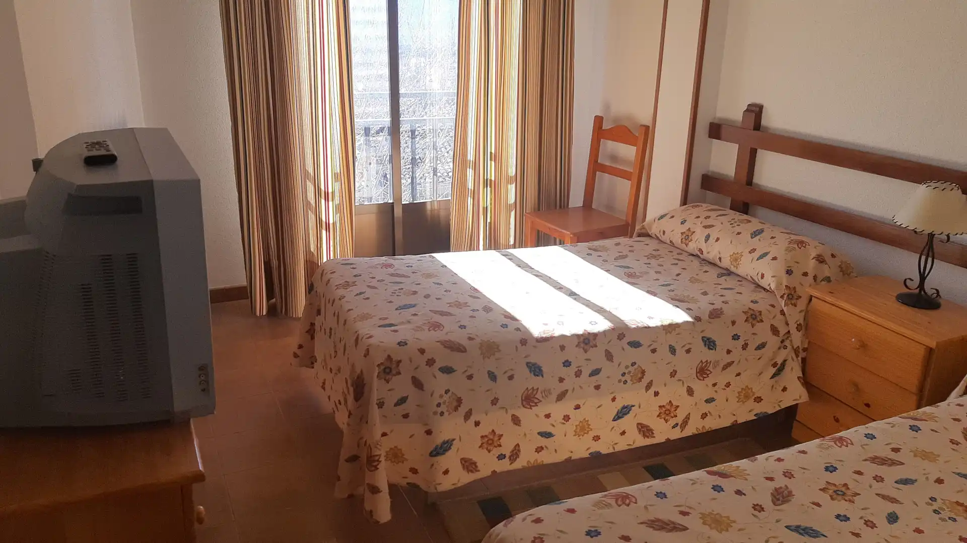 Schlafzimmer von Geschaftsraum zum Verkauf in Navalmoral mit Klimaanlage und Heizung