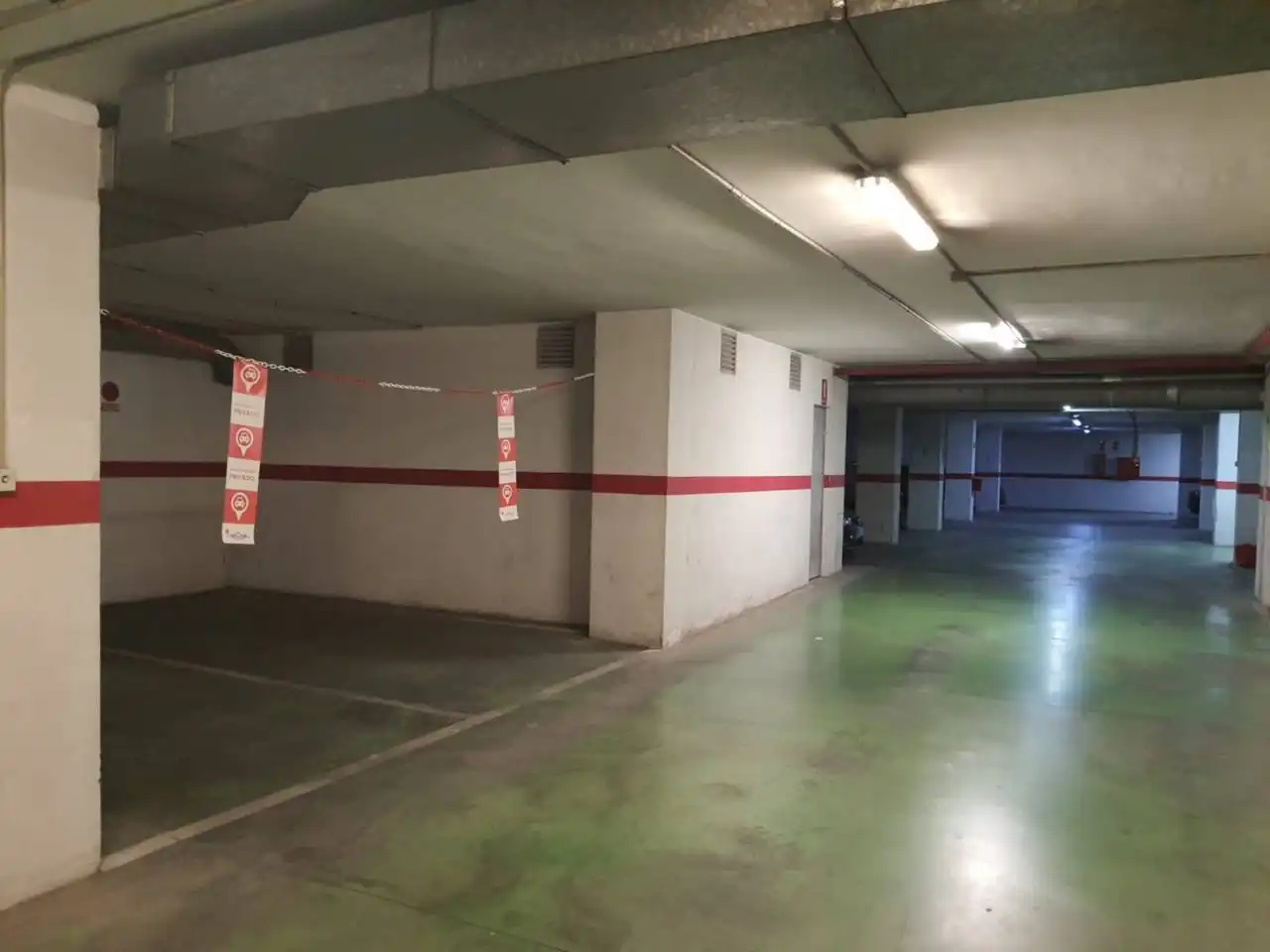 Aparcament amb ascensor en venda a Plaza MAYOR 1, imagen 7