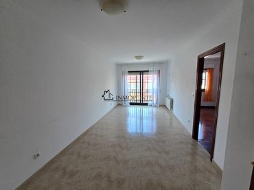 Appartement avec ascenseur à vendre à Zona de Plaza de Barcelos