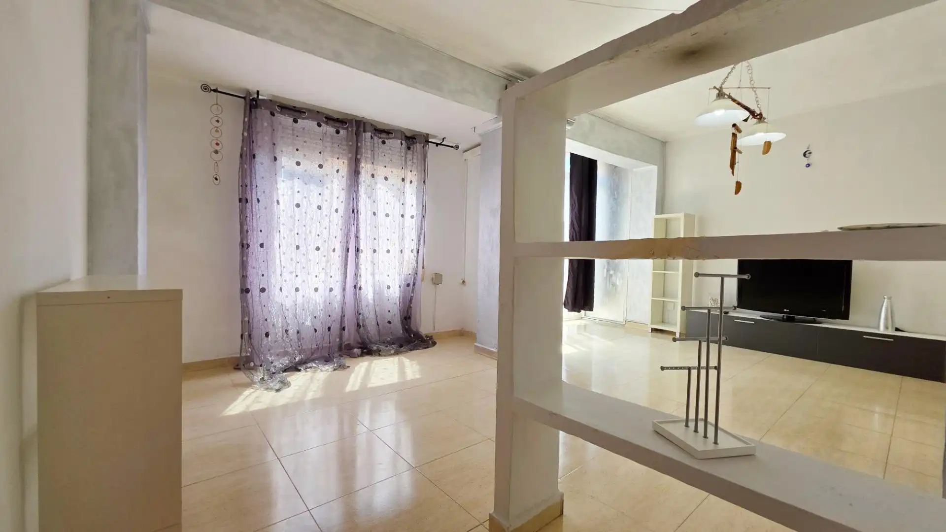 Wohnung zur Miete in Calle monforte del cid, Carolinas Altas