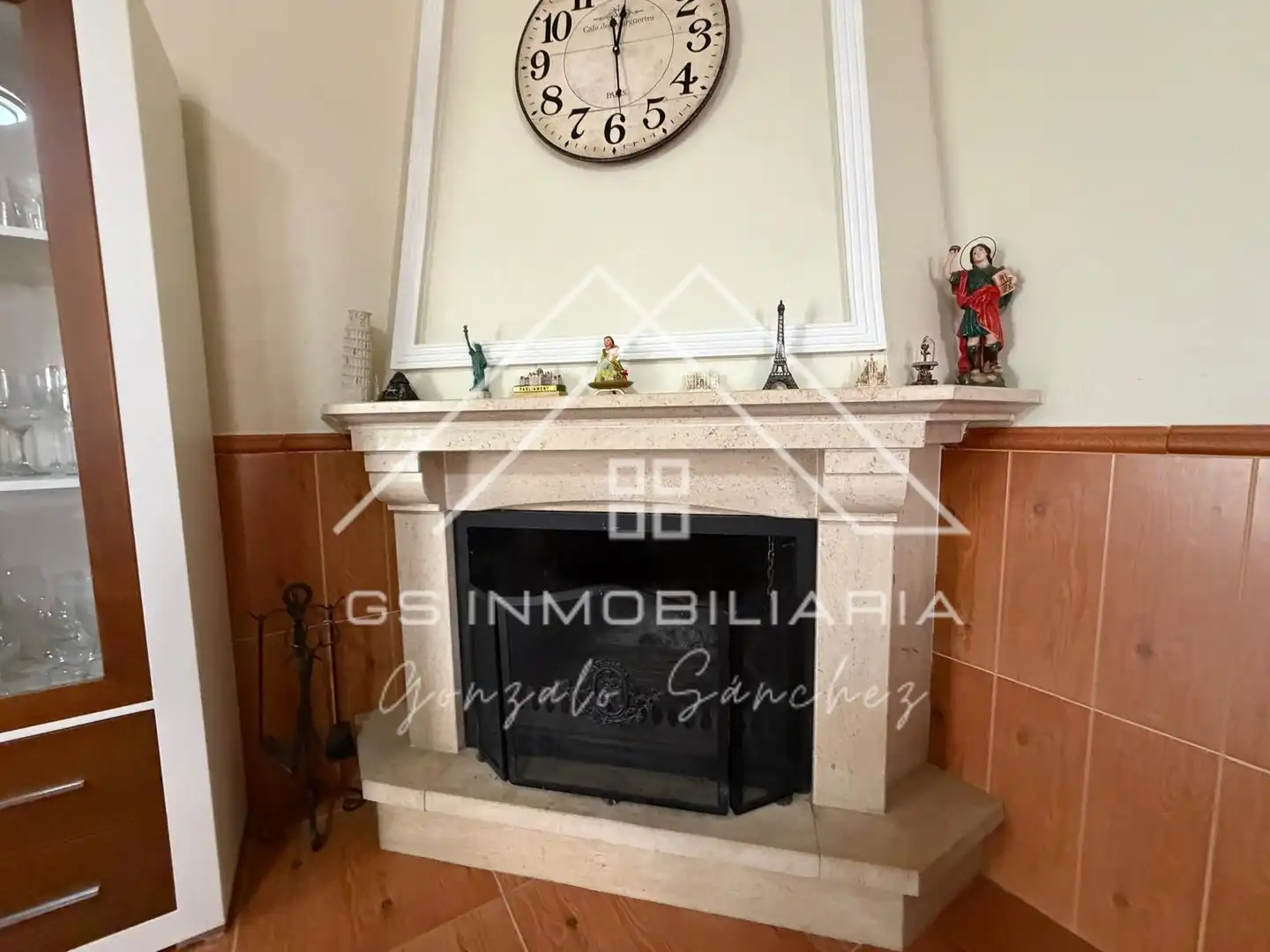 Sala d'estar de Casa o xalet en venda en Lucena