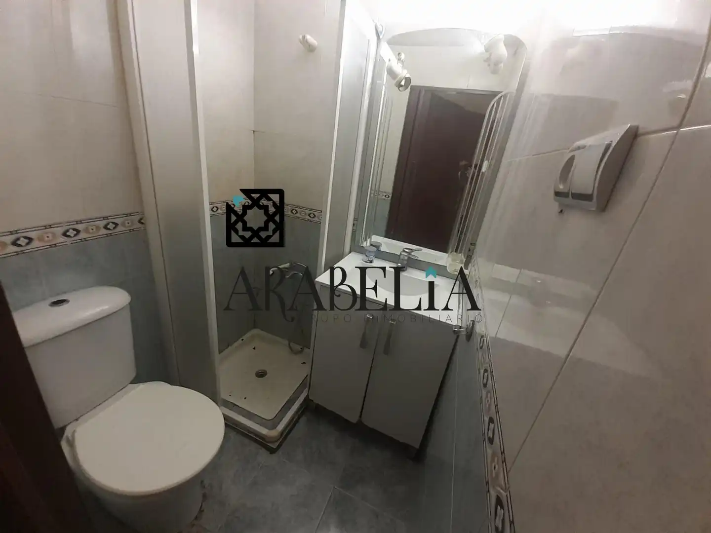 Baño de Piso en venta en Córdoba con Calefacción