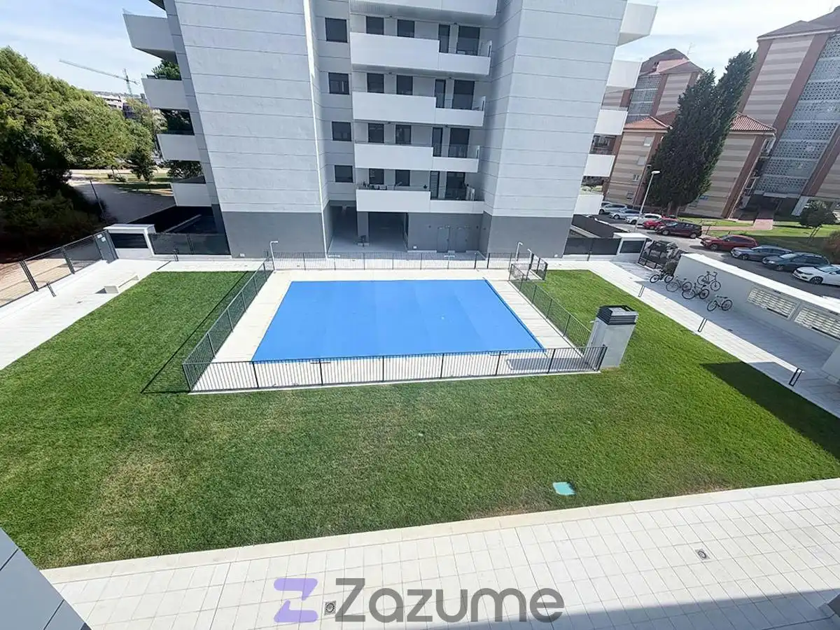 Pis amb piscina de lloguer a C. Barberán y Collar, imagen 20